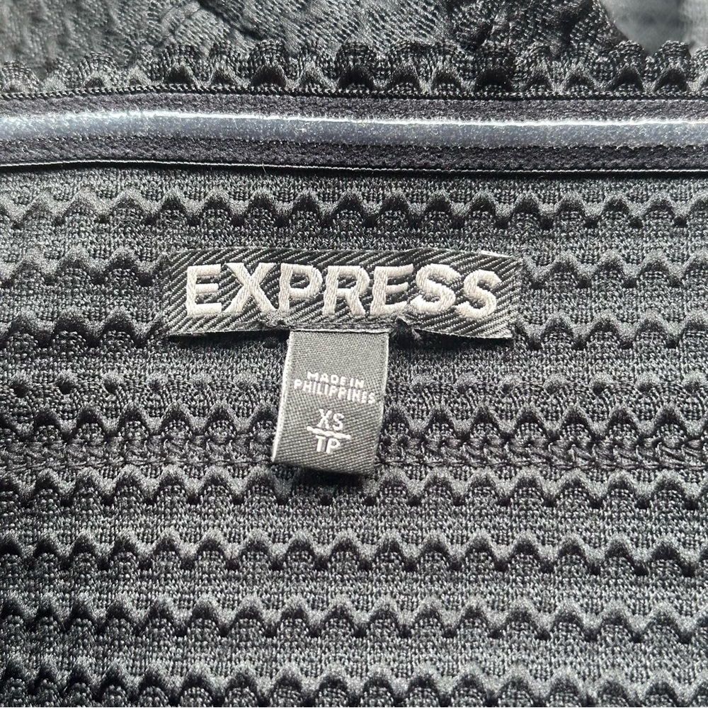Express Black Elastic Fit & Flare Dress XS Homecoming - Picture 6 of 7